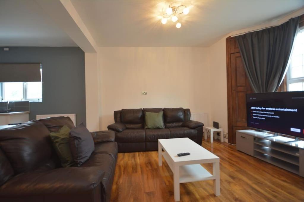 Lovely 4Bedroom Apartment London Luaran gambar